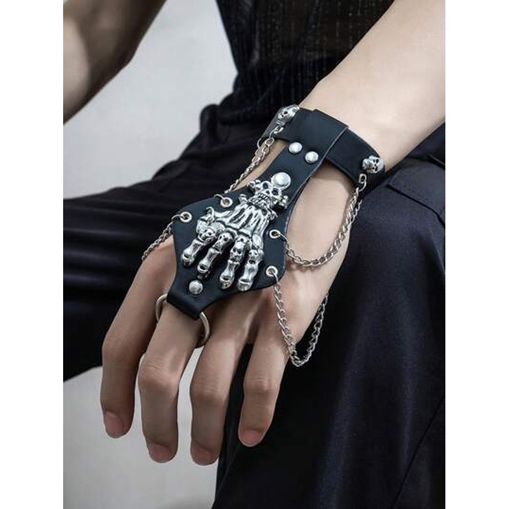 Zac's Alter Ego - Skull Studs, Chains, Large Skeleton Hand & Ring Bracelet - Noir